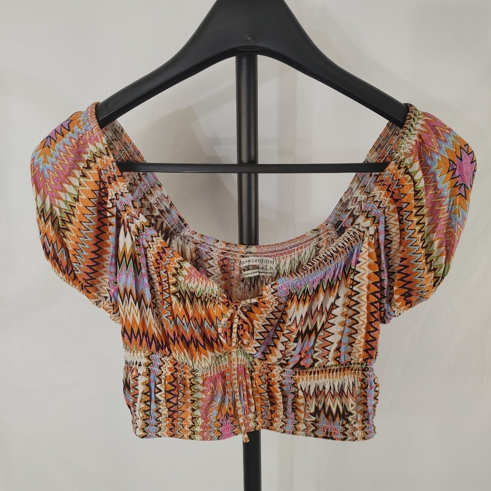 Urban Outfitters Boho Puff Sleeve Crop Top Tie Front Zig Zag Festival Women L - Picture 3 of 11